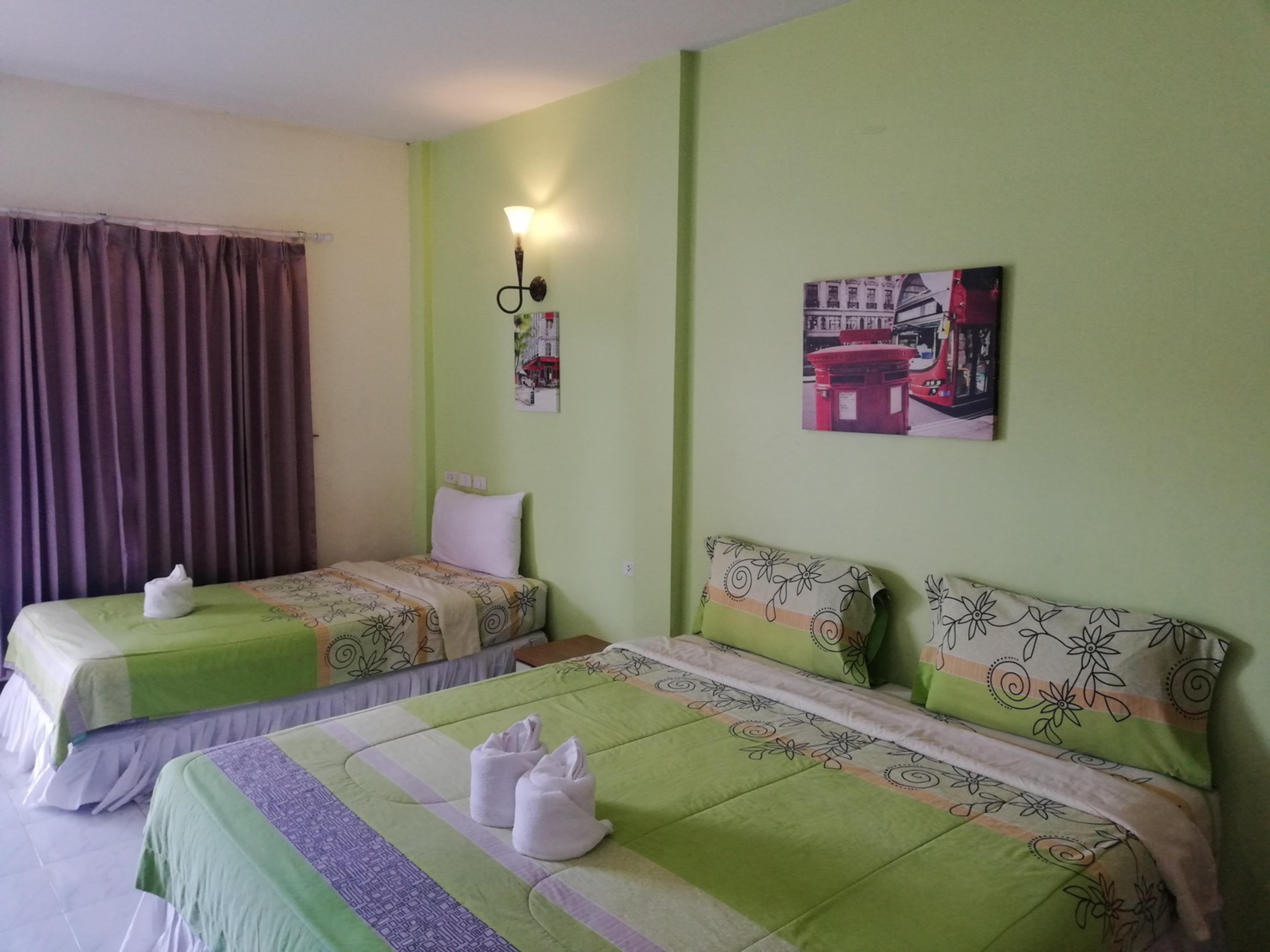 Andaman Place Hotel Thalang