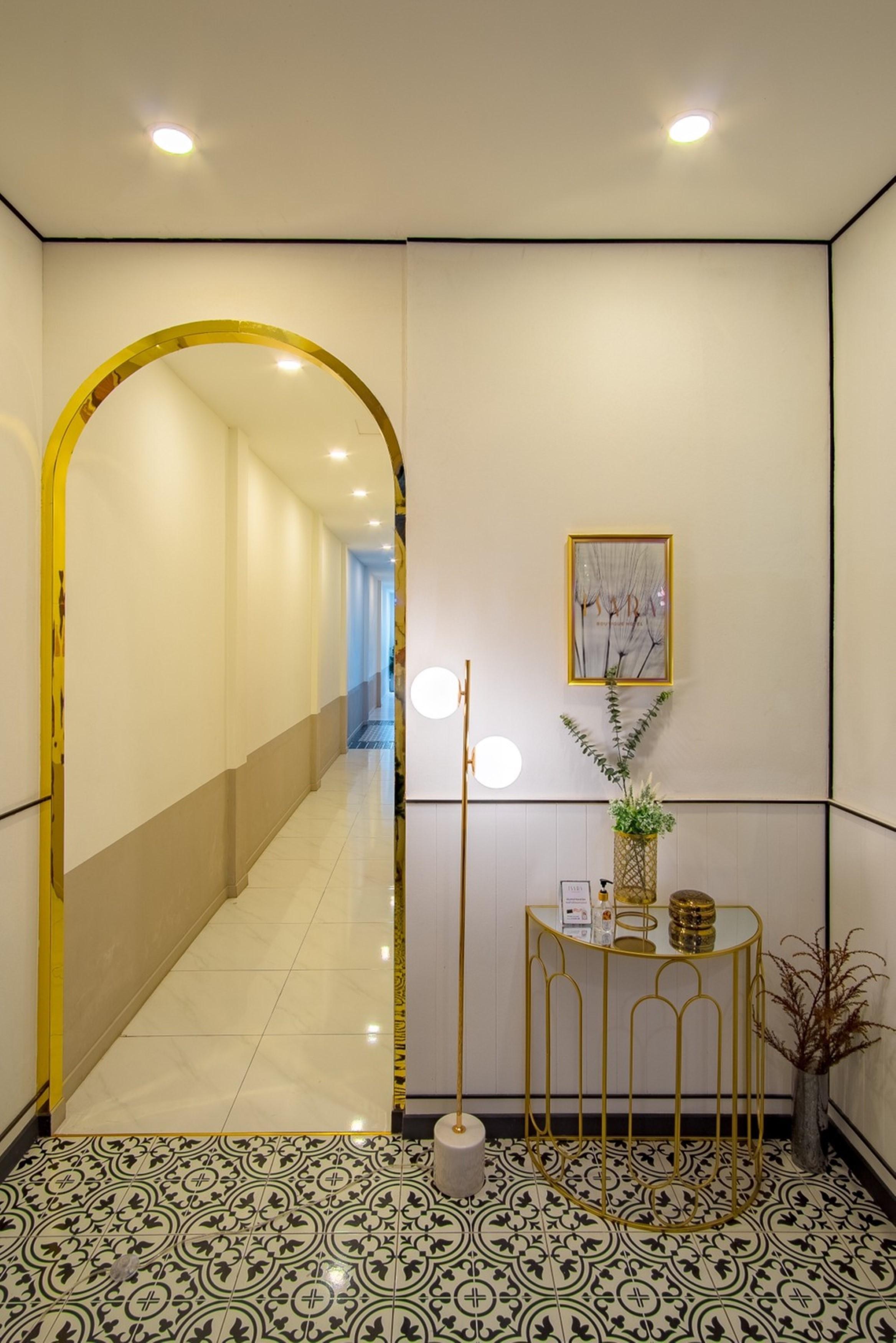 Isara Boutique And Cafe Hotel