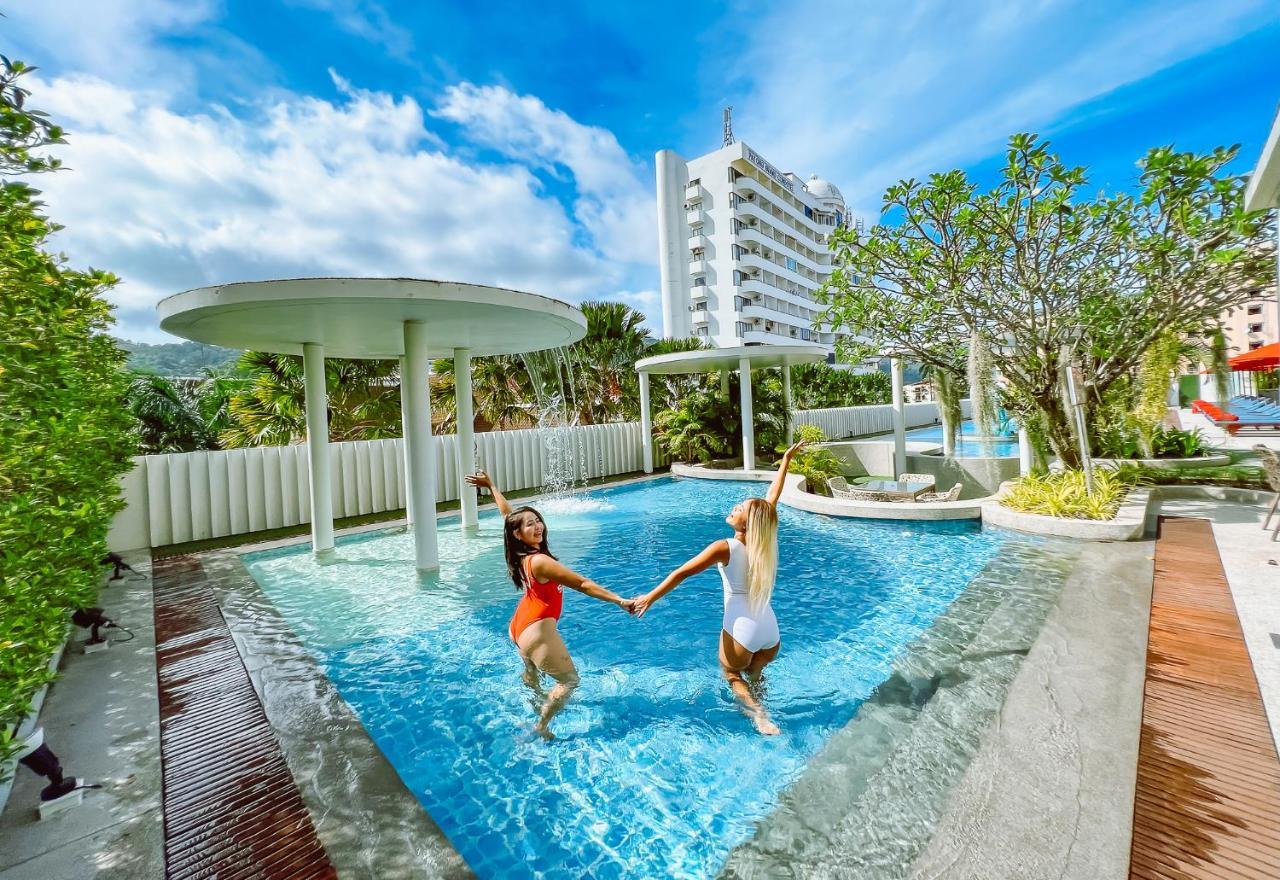 Ramada By Wyndham Phuket Deevana Hotel Patong