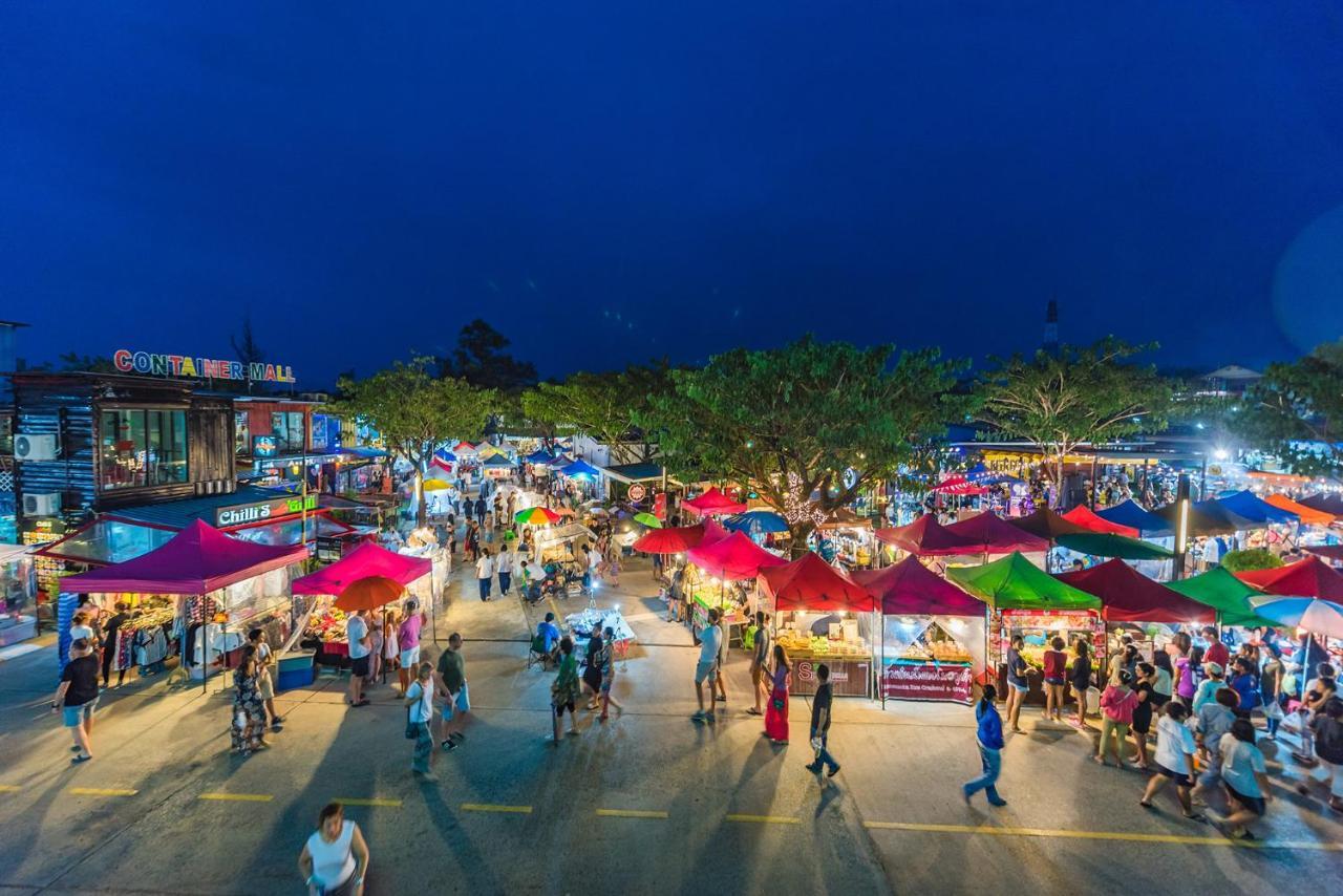 Elegant Near Beaches, Shopping, Restaurant​s