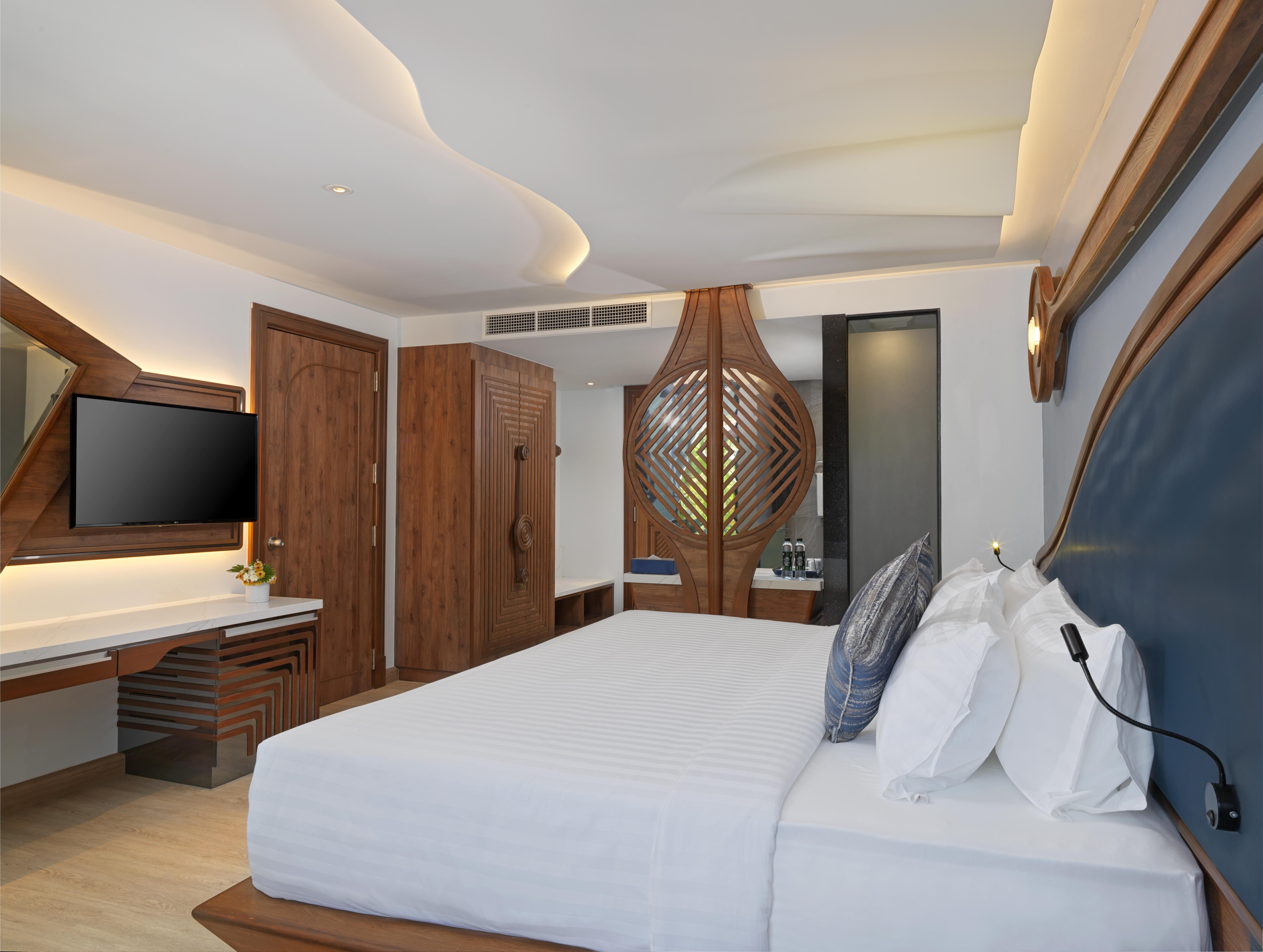 The Oceanic Sportel - Sha Extra 5* Phuket