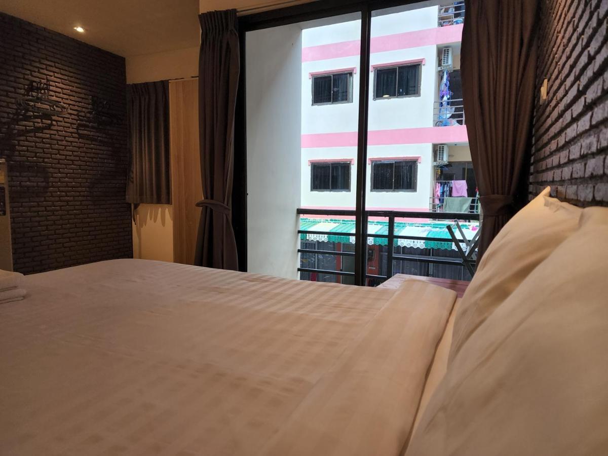 Dfeel House Asrama