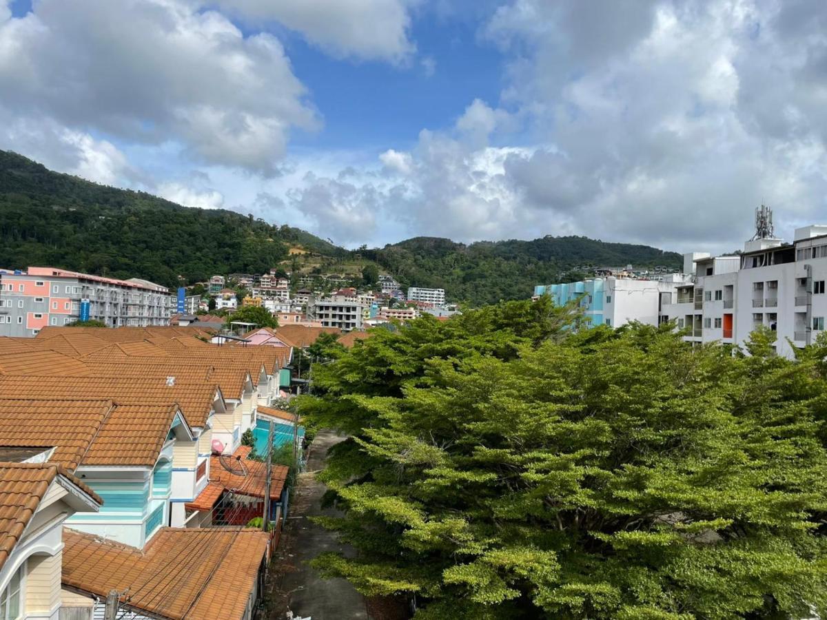 Hill View Hotel 3*