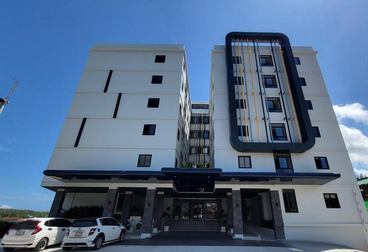 Aparthotel Vip Great Hill Airport