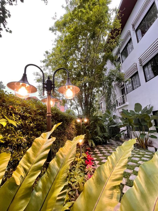 Hotel Ideo Phuket - Sha Extra