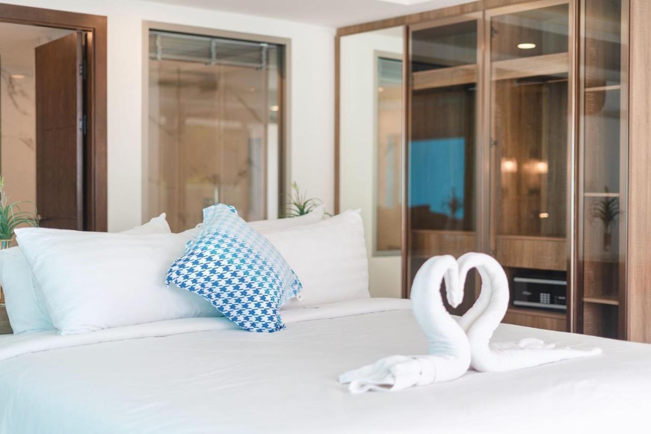 Seaview Private Swimming Pool