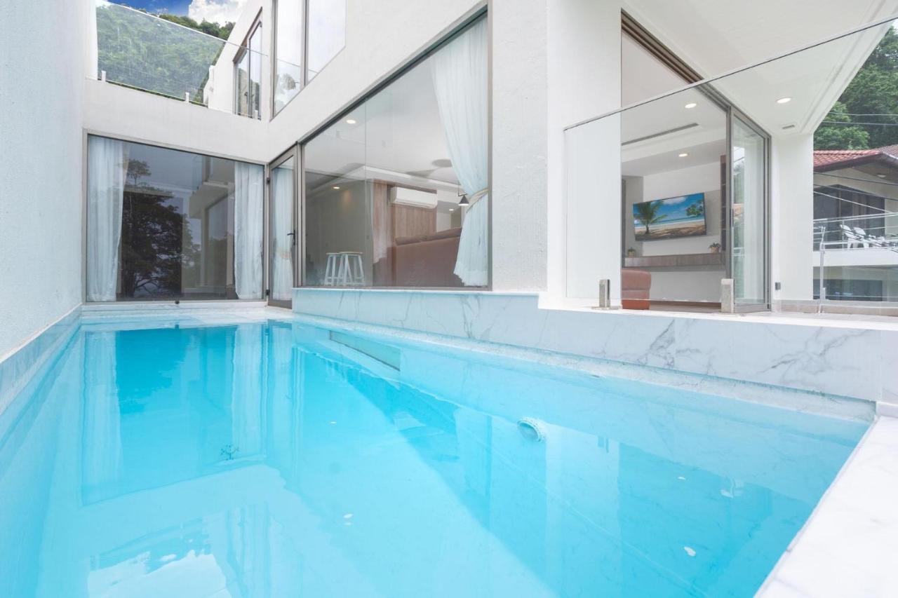 Seaview Private Swimming Pool Villa *