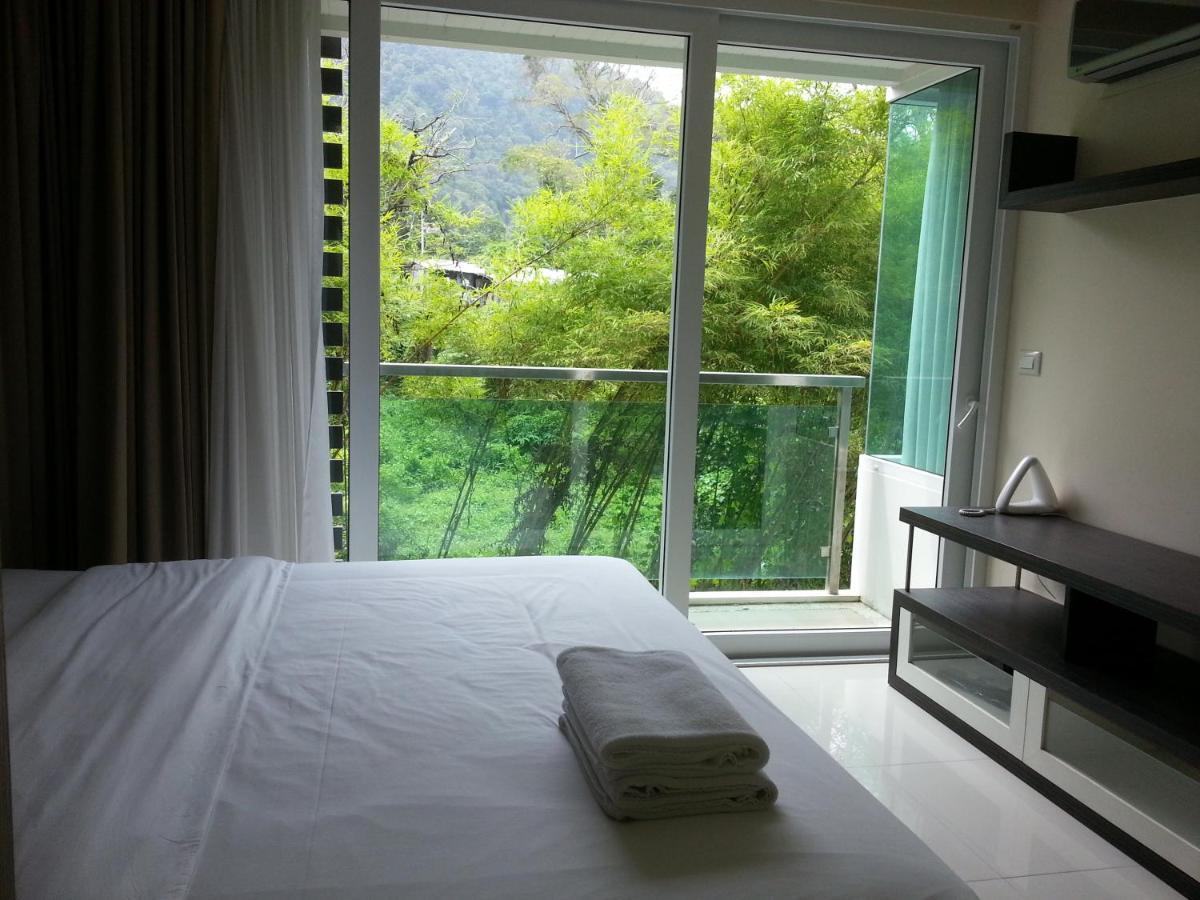 The Baycliff Residences 4*