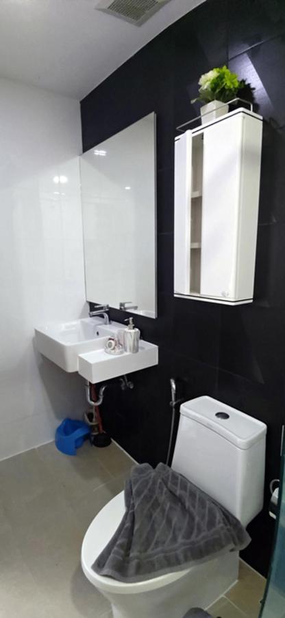 Apartment Superbe Avec Salle De Bain Privee Phuket Phuket Kata Beach (Phuket)