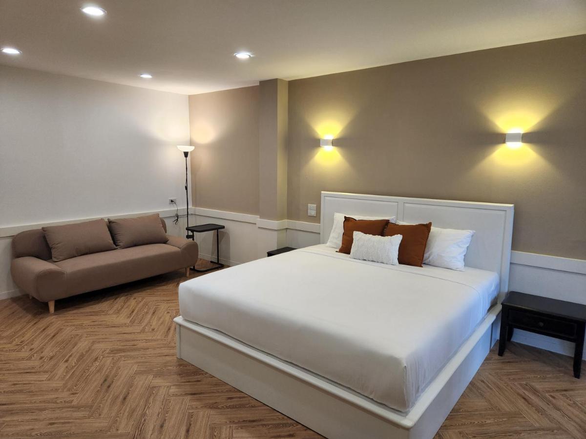 Hommory - Chalong West * Ban Klang (Phuket)