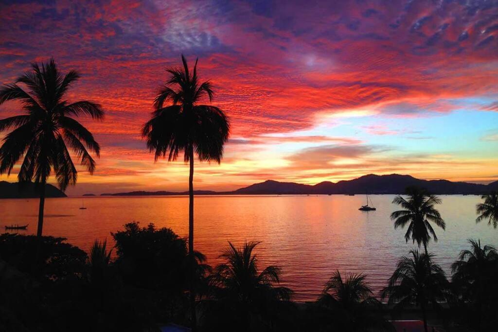 Villa Nirvana - Beachfront Tropical Chic 4br Haven In Cape Panwa, Phuket *