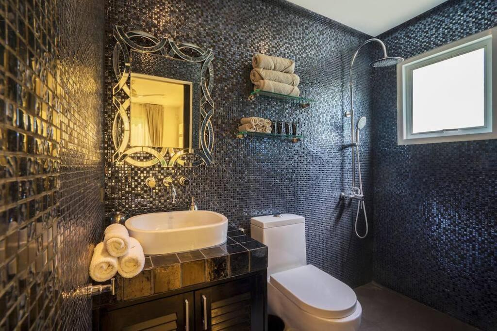 Nirvana - Beachfront Tropical Chic 4br Haven In Cape Panwa, Phuket * Ban Ao Makham