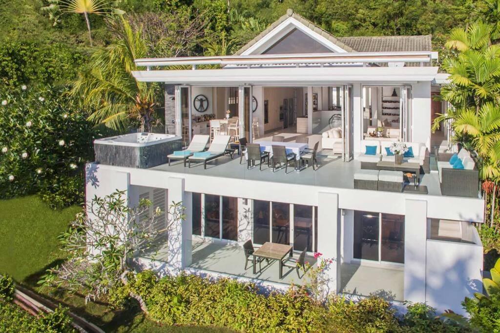 Nirvana - Beachfront Tropical Chic 4br Haven In Cape Panwa, Phuket *