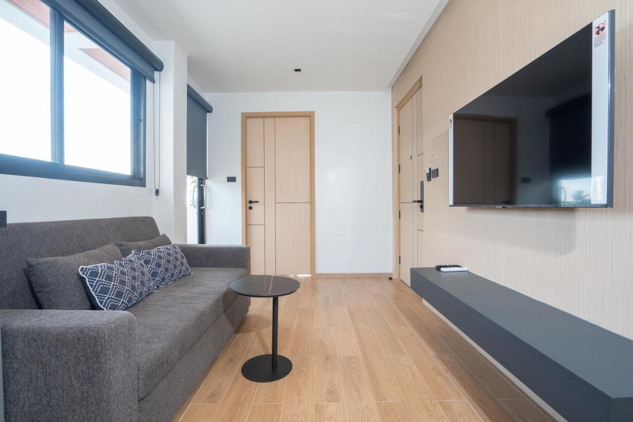 Ferienhaus By The Beach In *