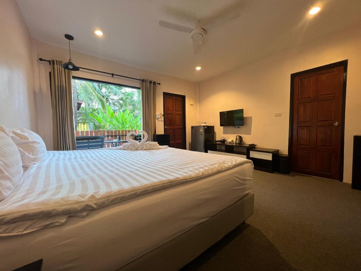 Vivi Hotel Phuket