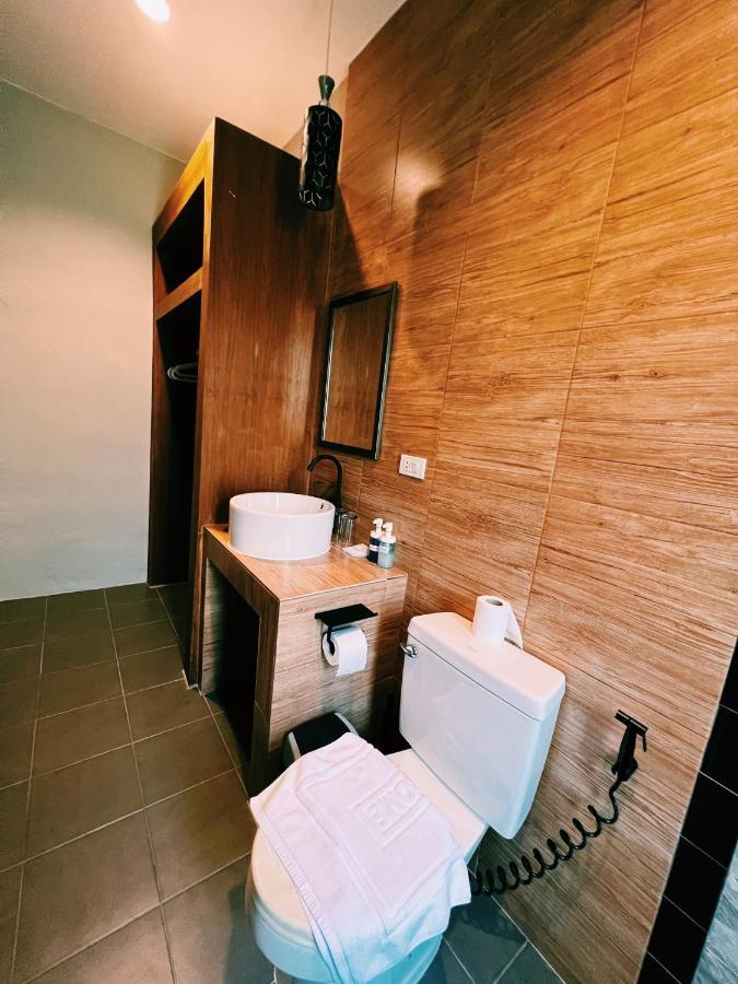 Vivi Hotel Phuket