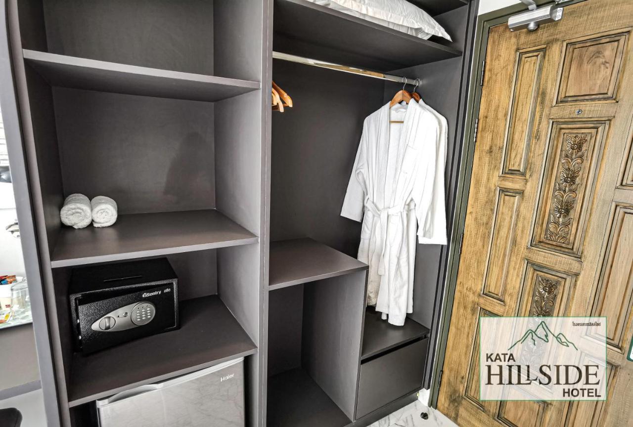 Hotel Hillside *