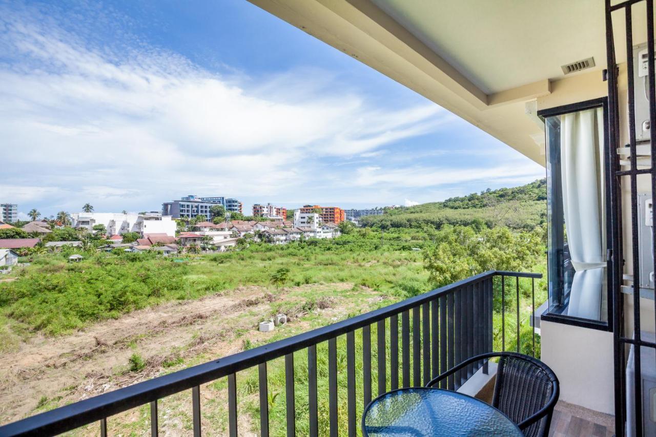 Aparthotel The Naiharn By Sala Estate 3*