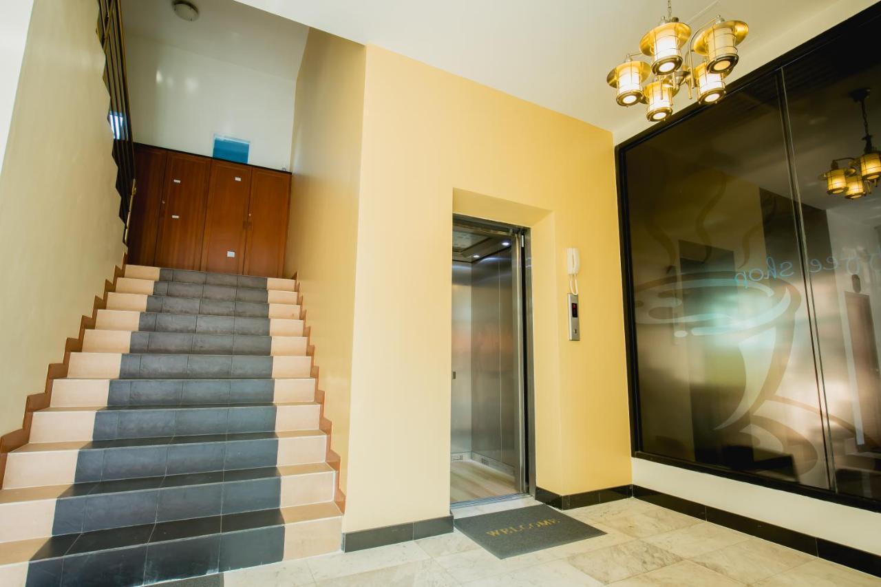 Hotel Aim House *