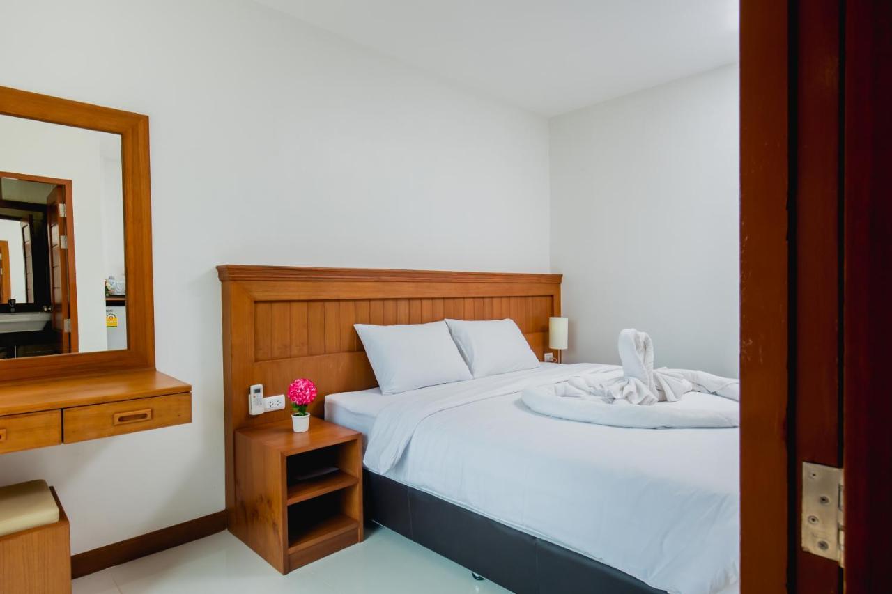 Aim House Hotel