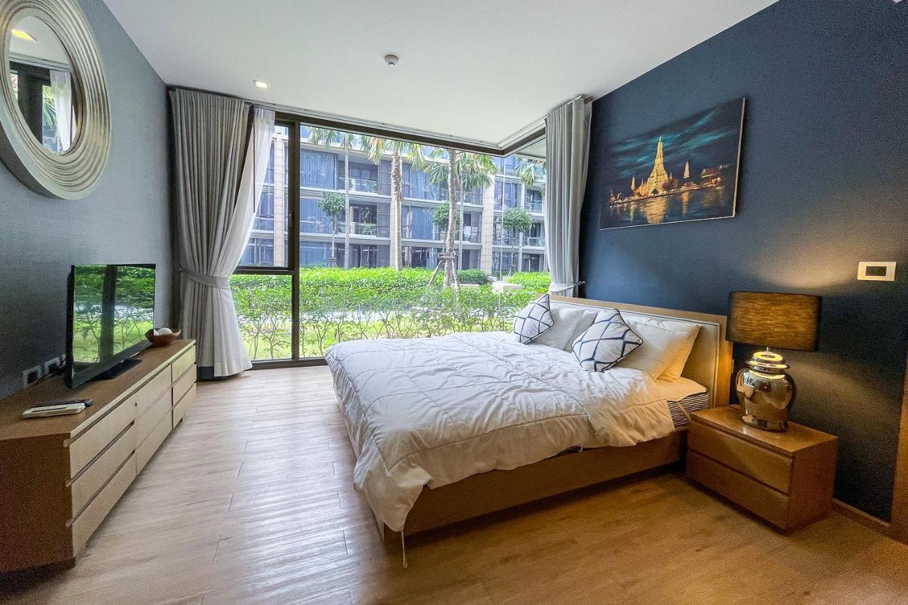 Baan - 2 Bedroom Luxury Condo- Direct Pool & Access *