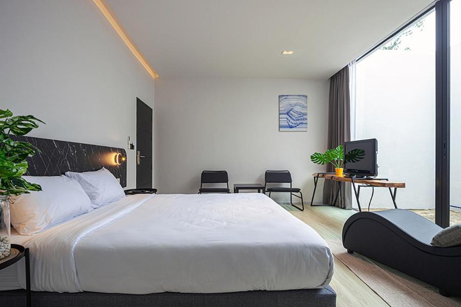 Liebeshotel Innluxphuket