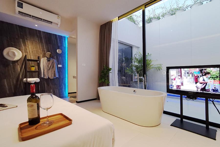 Liebeshotel Innluxphuket Ban Laem Hin (Phang Nga)