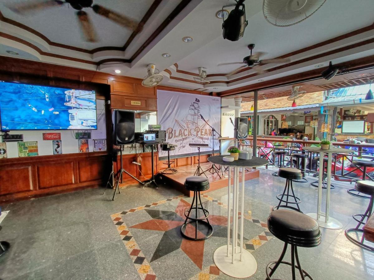 Black Pearl Patong Beachfront 3* Patong