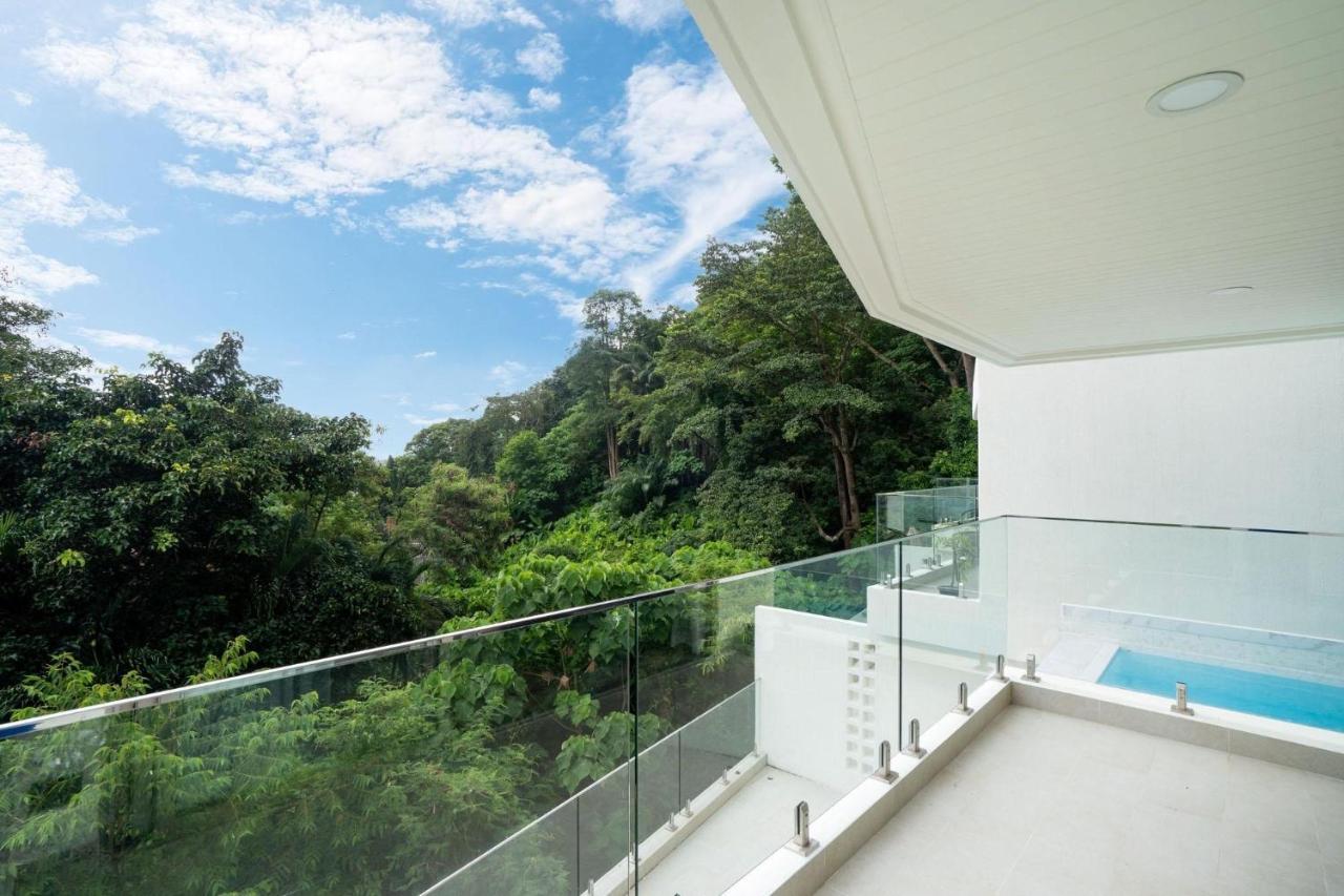Seaview Private Swimming Pool *