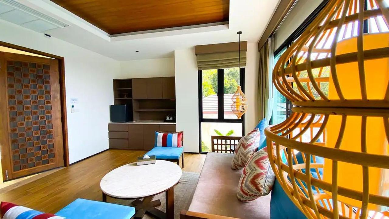 Silla * Kata Beach (Phuket)