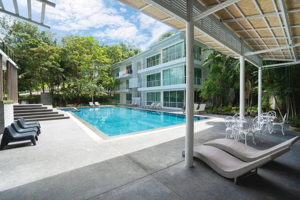 The Tree Seaview And Quiet Surrounded By Trees 75smetre * Kamala Beach
