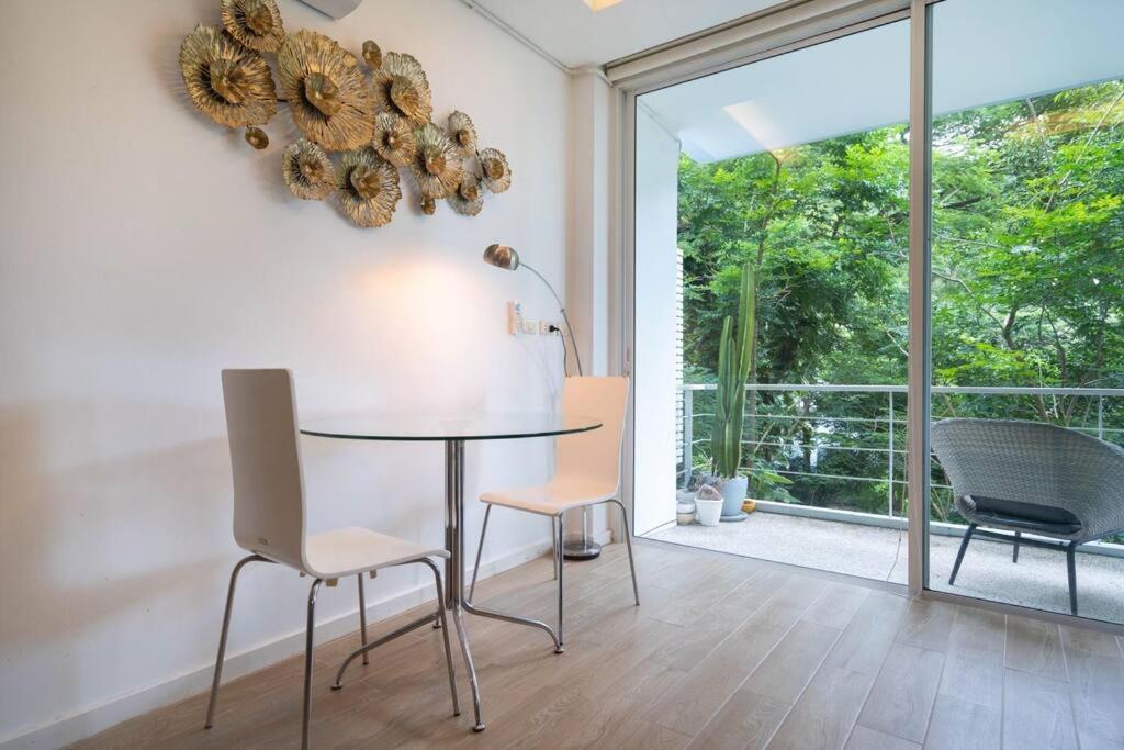 The Tree Seaview And Quiet Surrounded By Trees 75smetre Apartment *