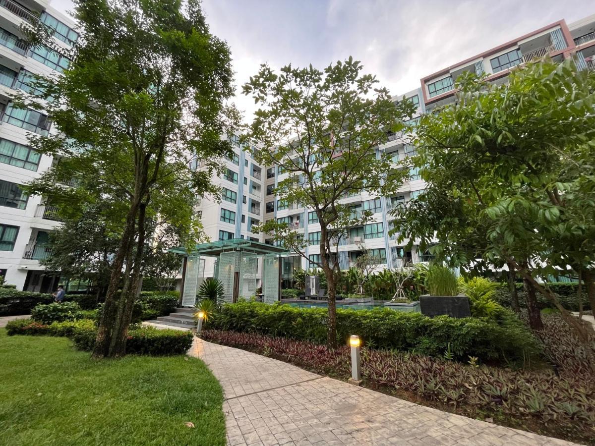 1 Bedroom Centrio Near Festival In Town Apartamento *