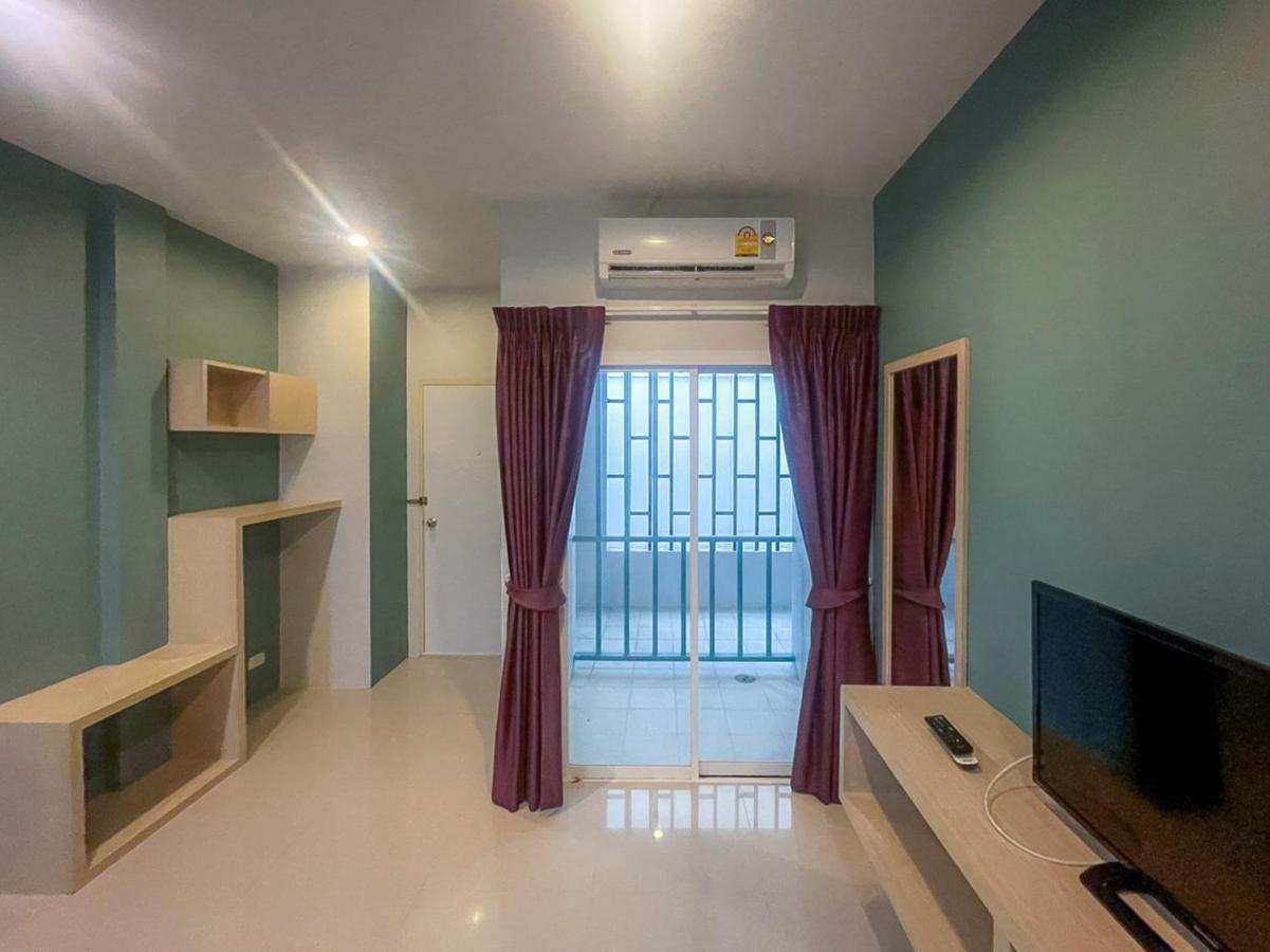 Hop On Phuket Guest house