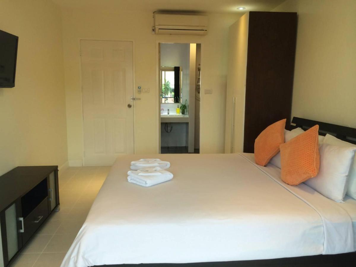 Glitter House Phuket