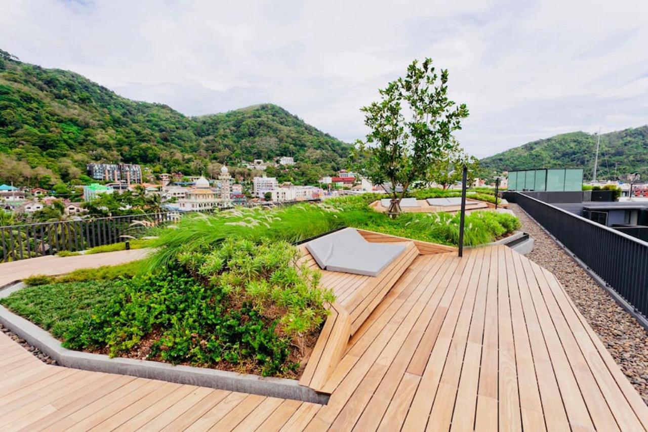 The Deck 5 Star 巴东the Deck无边际海景泳池酒店 *