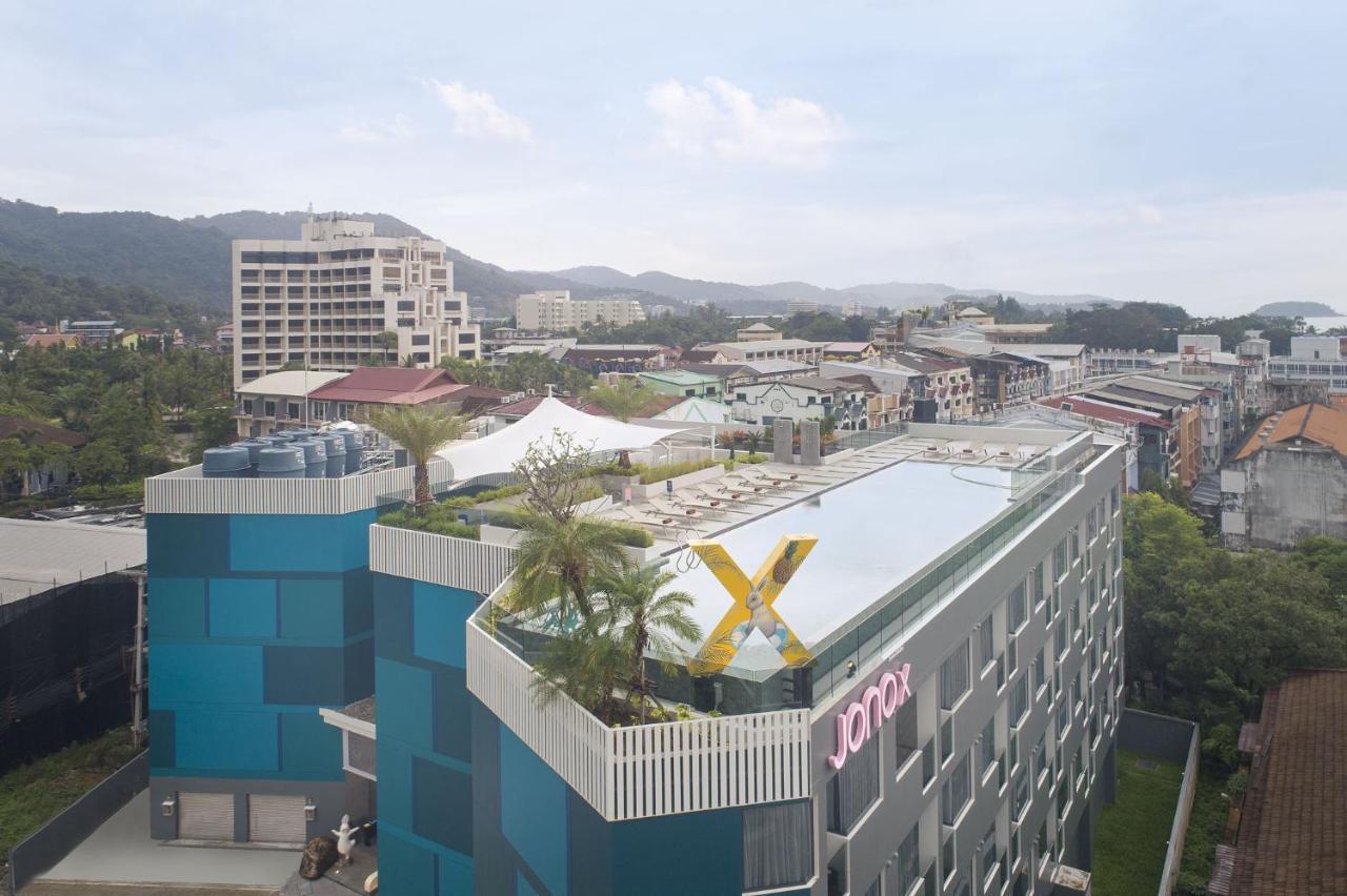 Hotel Jonox Phuket 4*