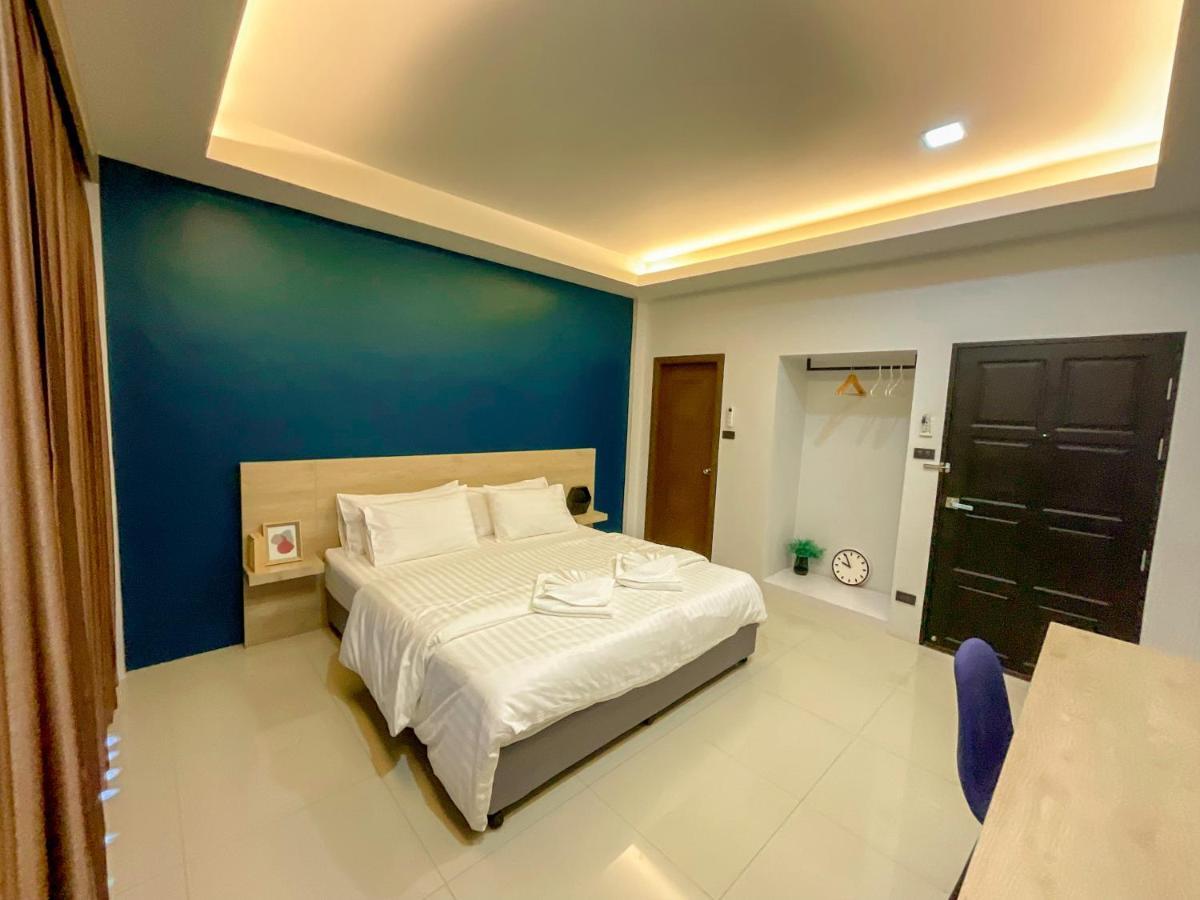 Tall Tree Phuket Asrama *