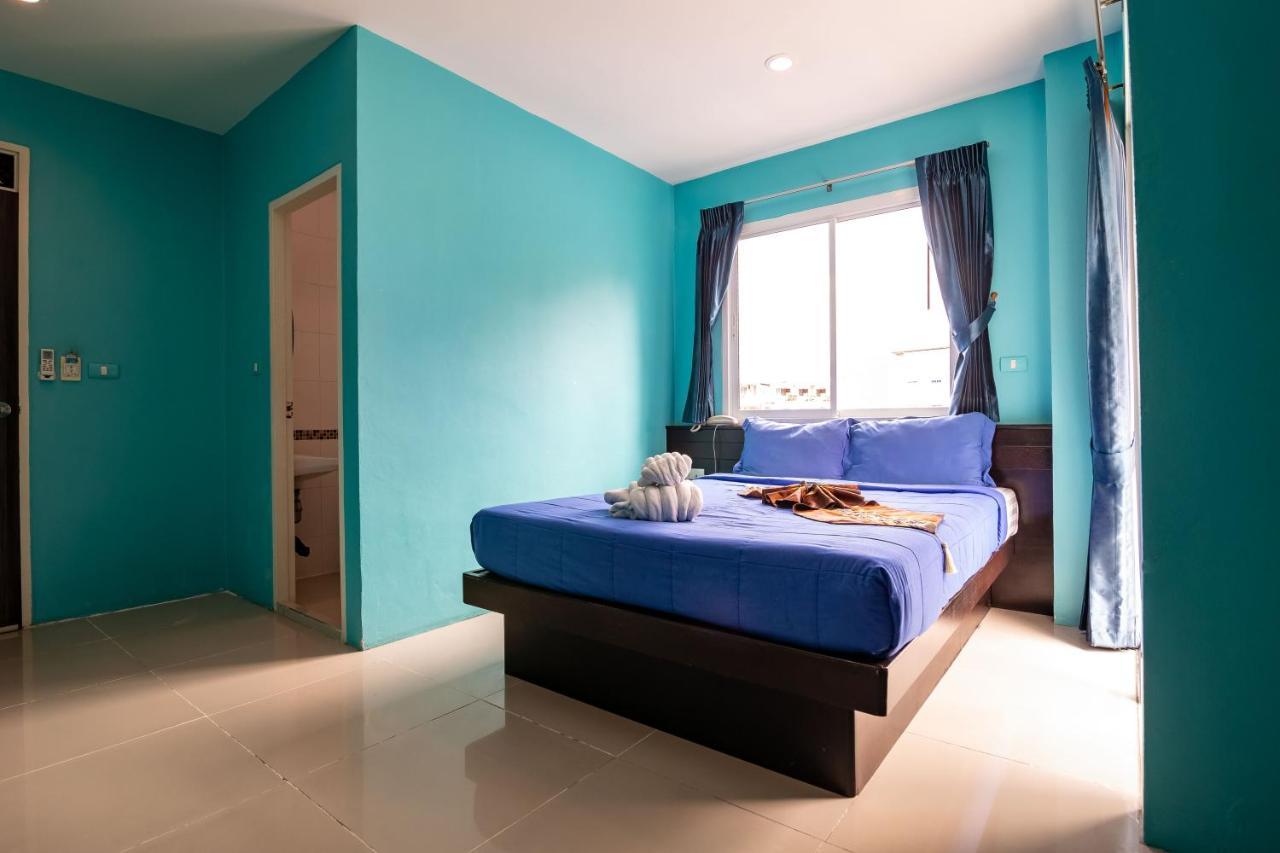 Blue Hotel 2*