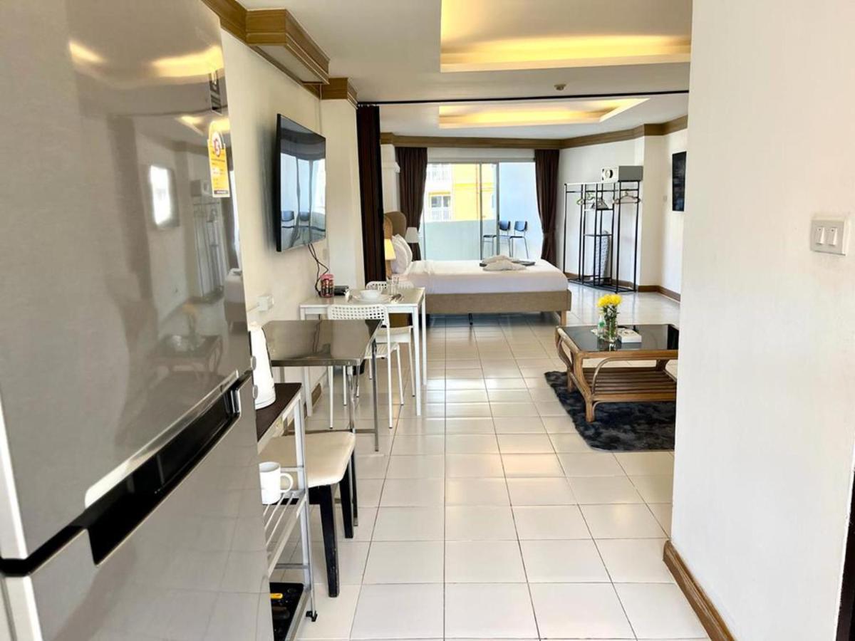 Apartment Gardens - Pool Fast Wifi Smart Tvs *