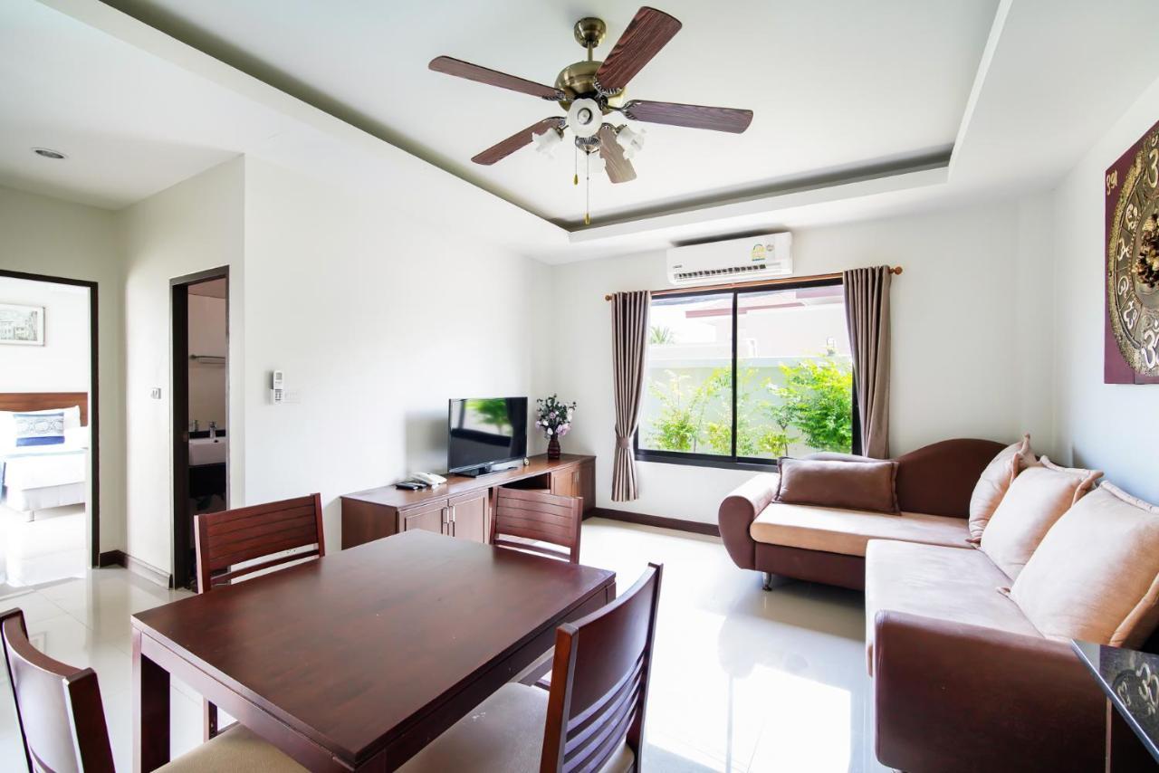 Villa Xing Chen Pool