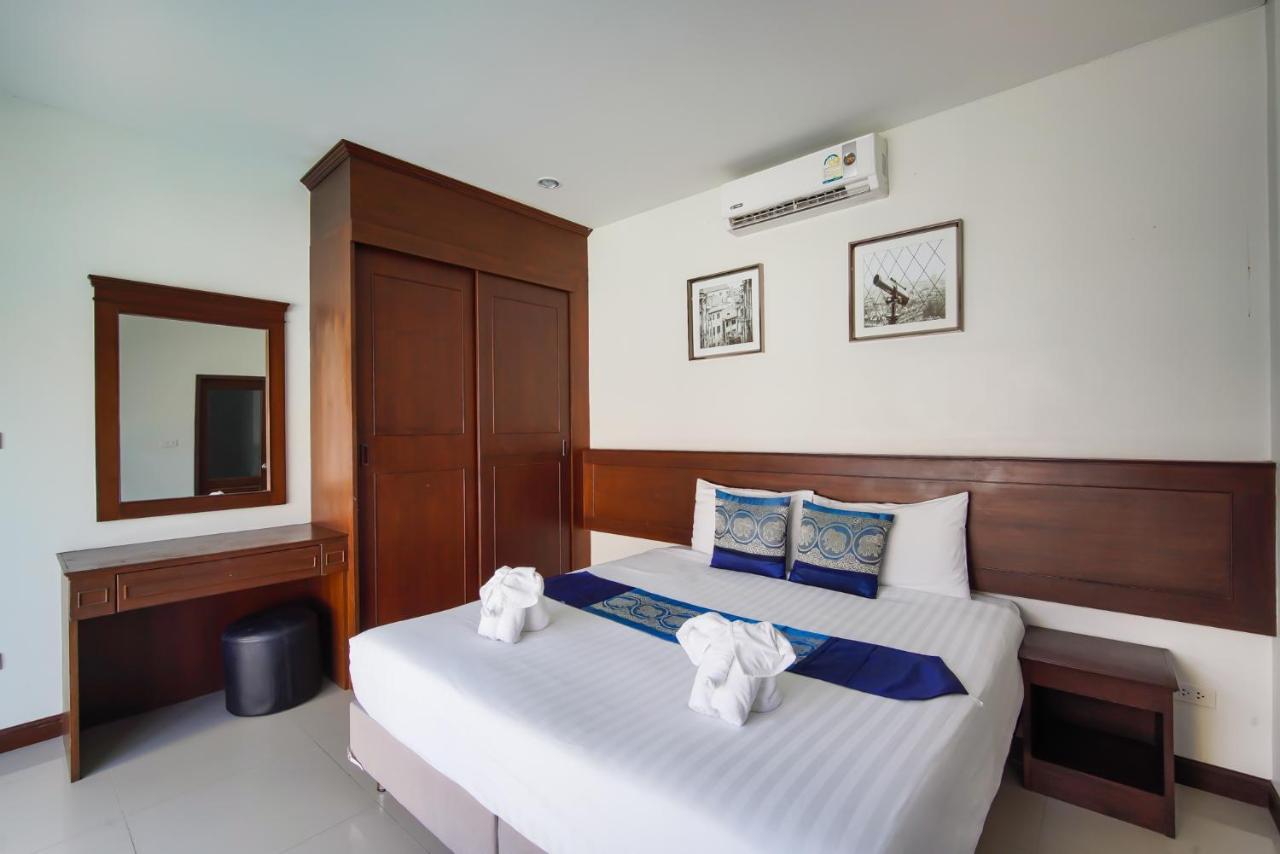 Xing Chen Pool * Ban Klang (Phuket)