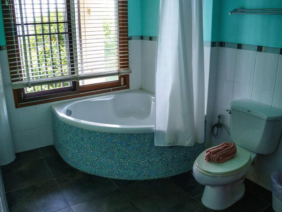 Patong 4bd Sea View Boom Party&cozy Pool Ban Nakhale