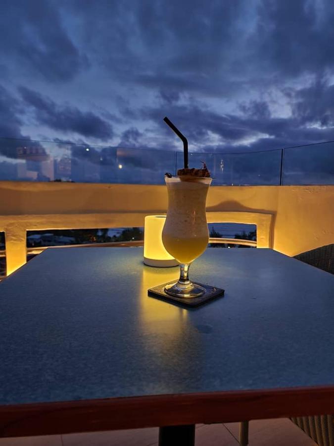 Acomodação com café da manhã  Andaman Sea View Private *