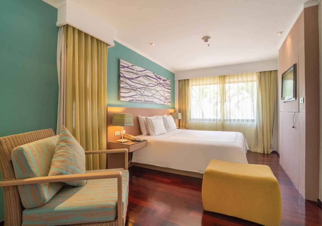 Hotel Radisson And Phuket Praia de Kamala
