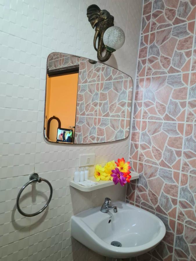Happy Holidays Hotel Patong