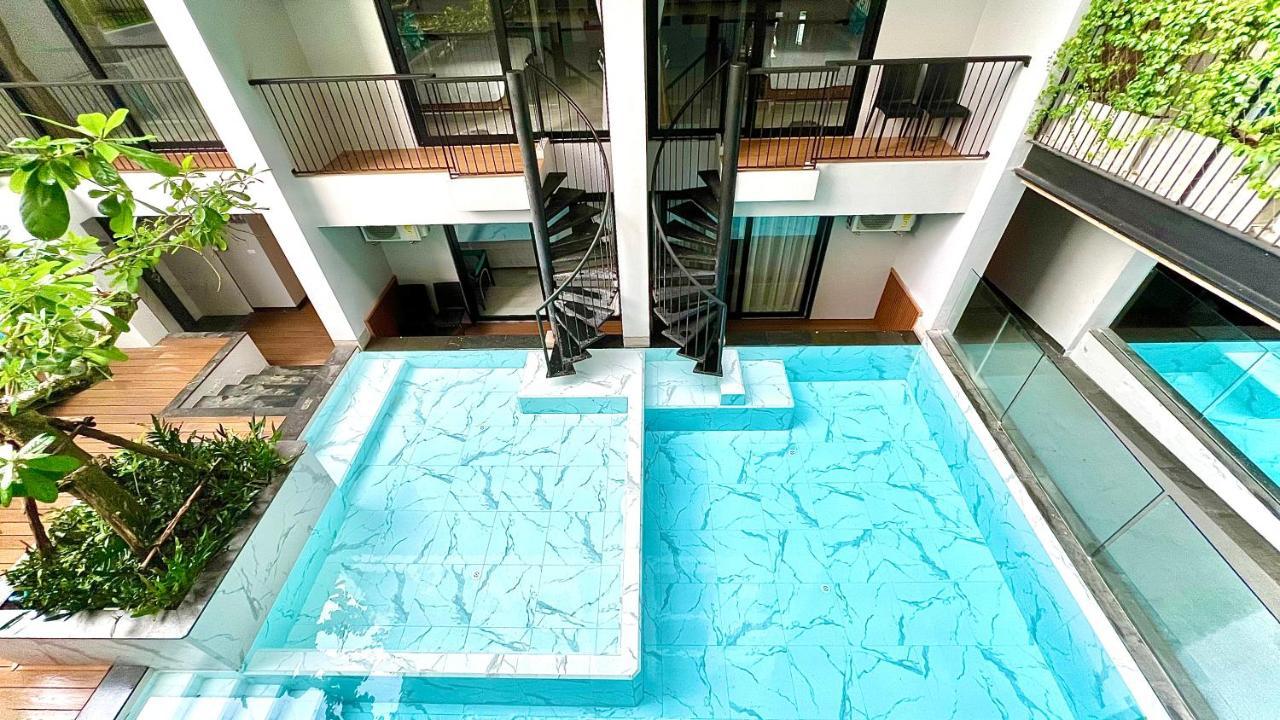 Hotel Tour De Phuket - Sha