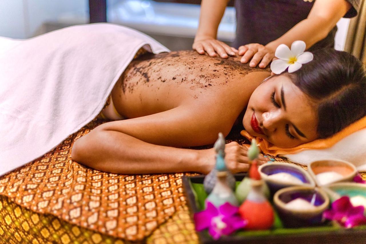 Hotel Tour De Phuket - Sha