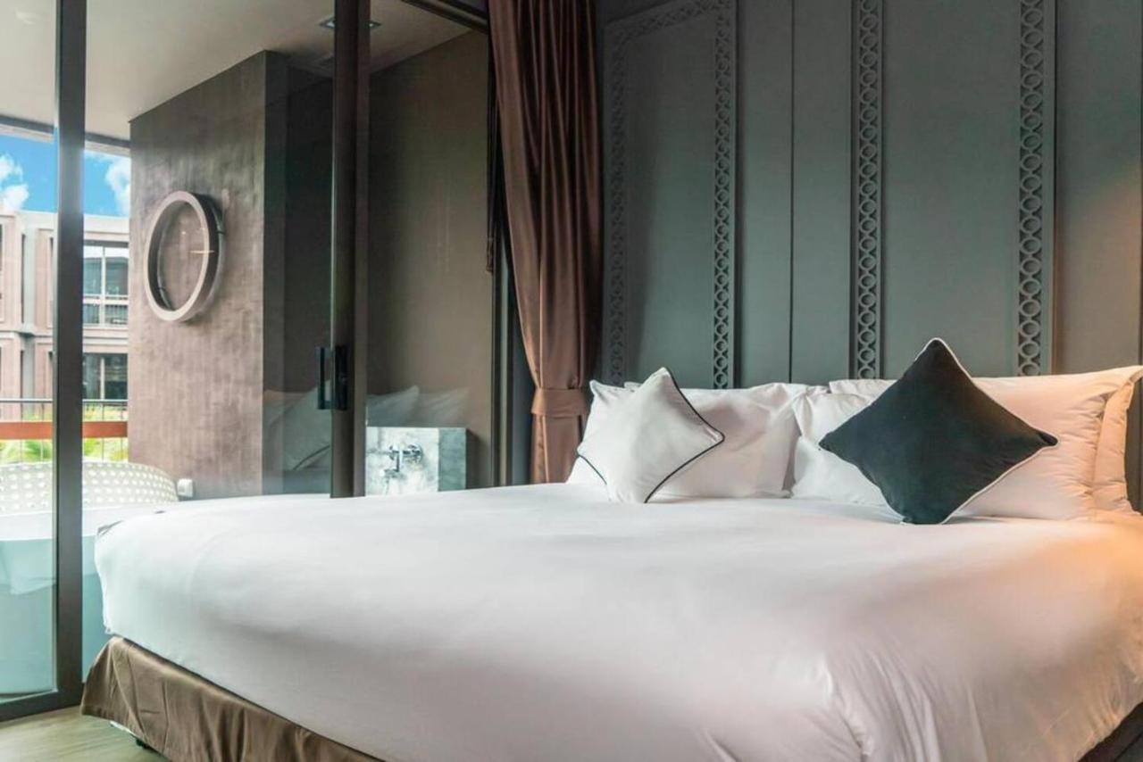 Luxury King Bed With Pool View And Sauna Ban Saiyuan