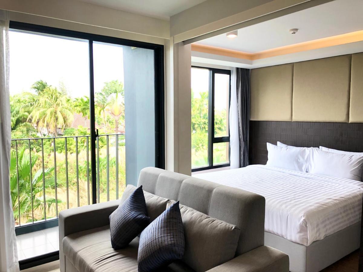 Apartment Aristo Surin J16